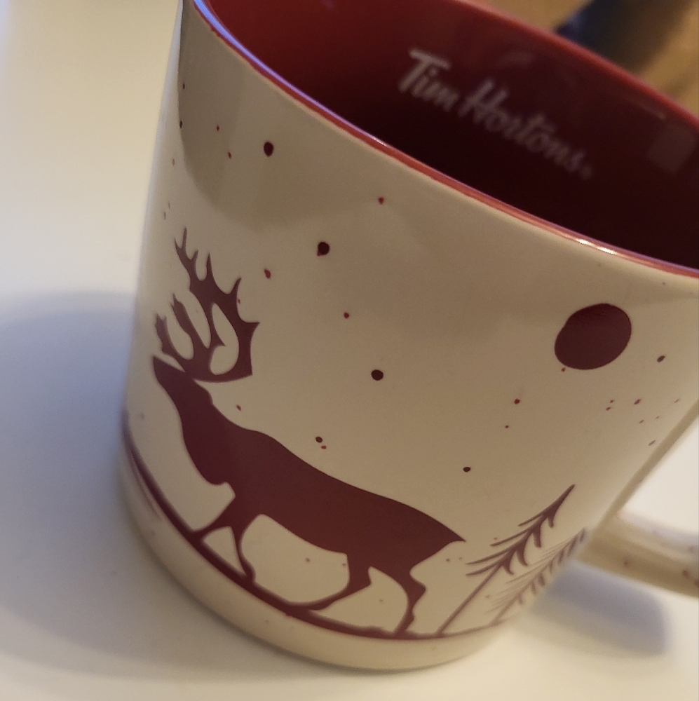 Tim Hortons 2019 Caribou Holiday Mug